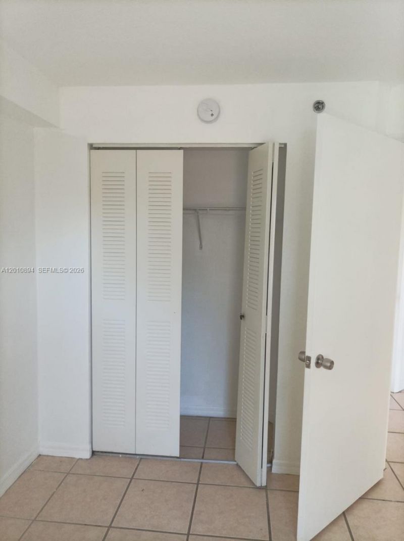 637 SW 3rd St , Unit 206, Miami, FL 33130 Photo
