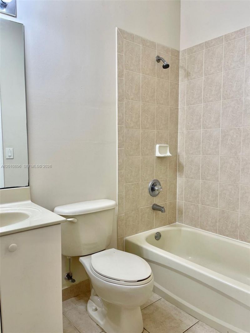 8514 NW 111th Ct , Unit 8514, Doral, FL 33178 Photo