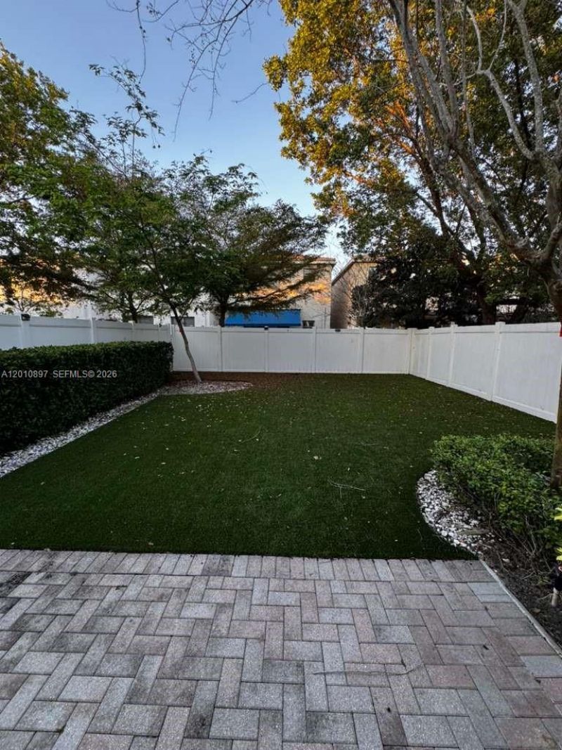 Please Call For Address, Miami, FL 33179 Photo