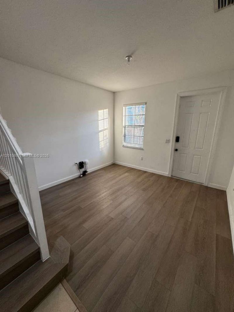 Please Call For Address, Miami, FL 33179 Photo