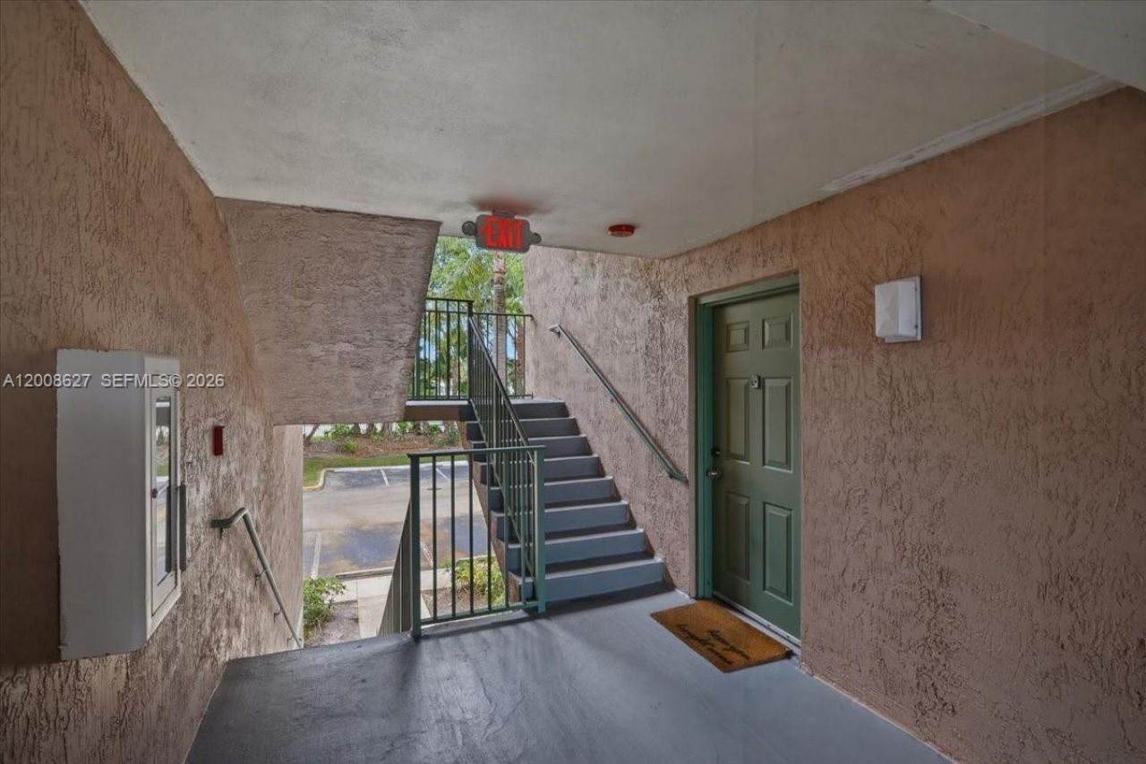 12166 Saint Andrews Pl, Unit 203, Miramar, FL 33025 Photo