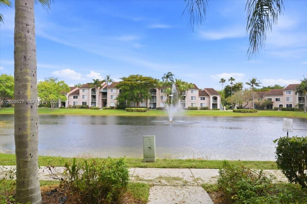 12166 Saint Andrews Pl, Unit 203, Miramar, FL 33025 Photo