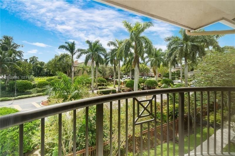 4197 N Haverhill Rd , Unit 213, West Palm Beach, FL 33417 Photo