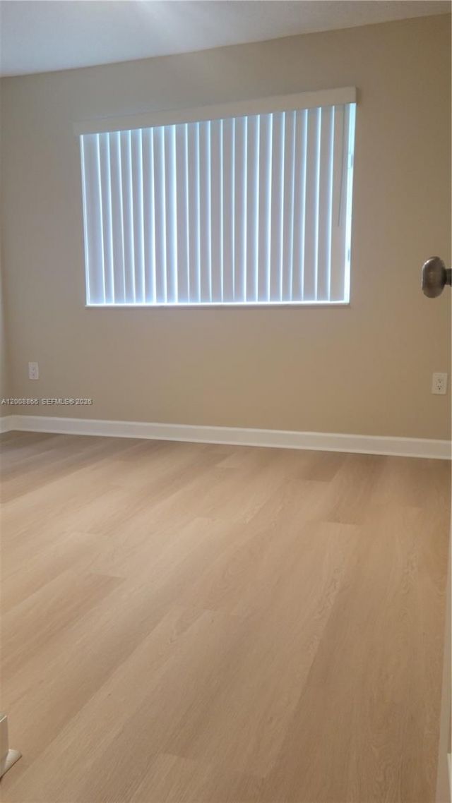 4197 N Haverhill Rd, Unit 213, West Palm Beach, FL 33417 Photo