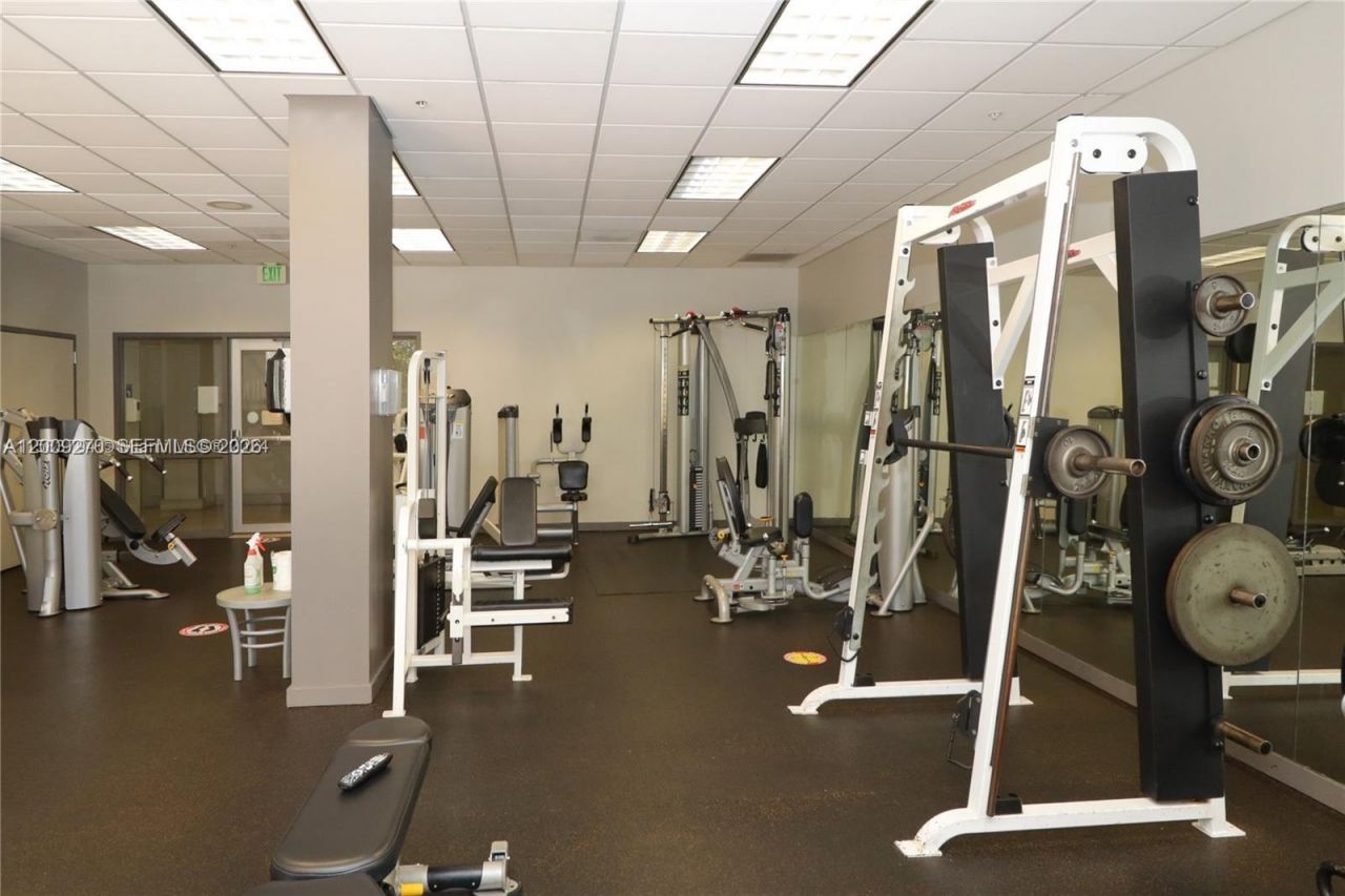19390 Collins Ave , Unit 1510, Sunny Isles Beach, FL 33160 Photo
