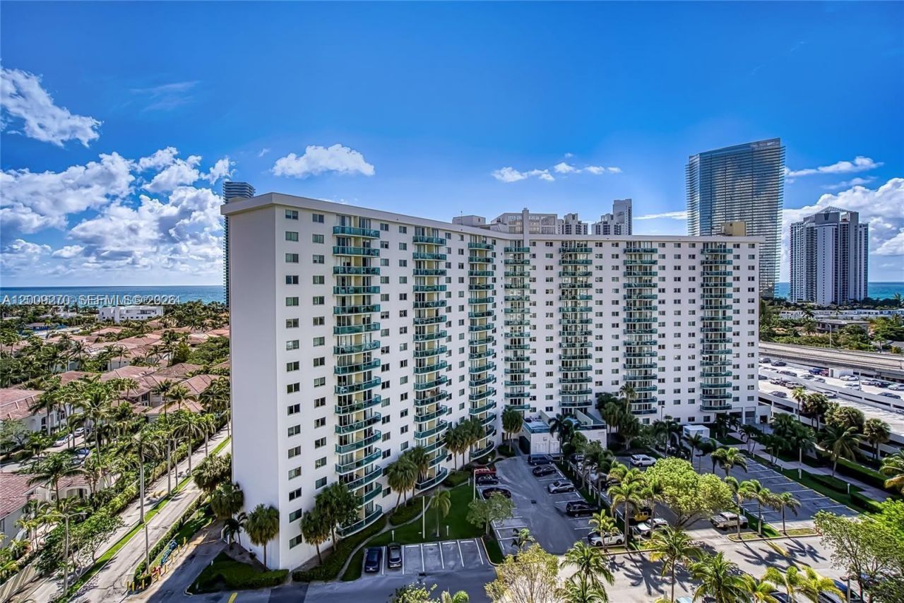 19390 Collins Ave , Unit 1510, Sunny Isles Beach, FL 33160 Photo
