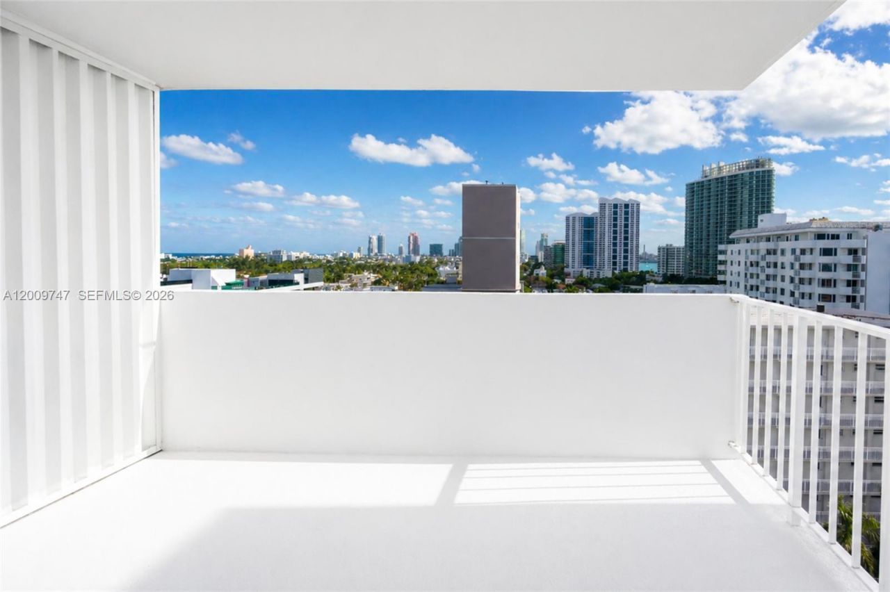 1331 Lincoln Rd , Unit 1304, Miami Beach, FL 33139 Photo