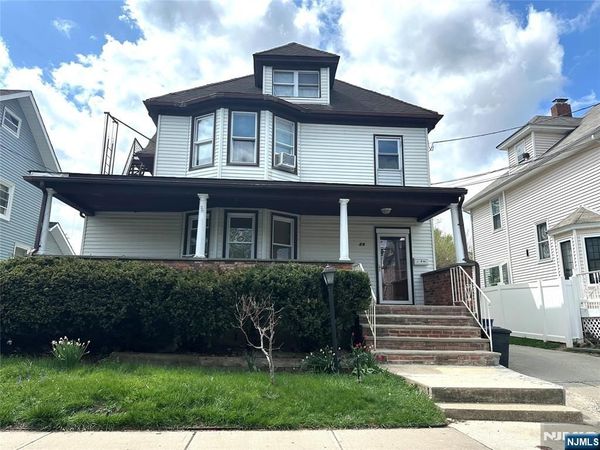 25 Hazelton Street, RIDGEFIELD PARK, NJ 07660
