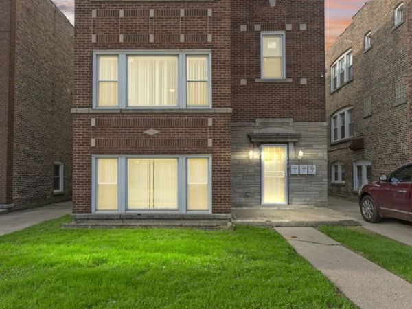 323 Memorial Drive , Unit 2, Calumet City, IL 60409