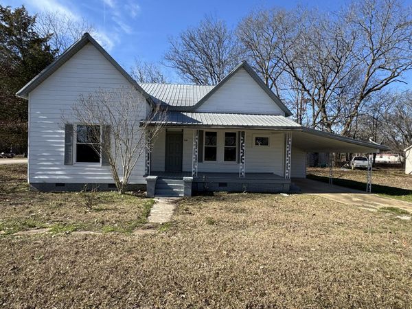 506 Main St., New Houlka, MS 38850