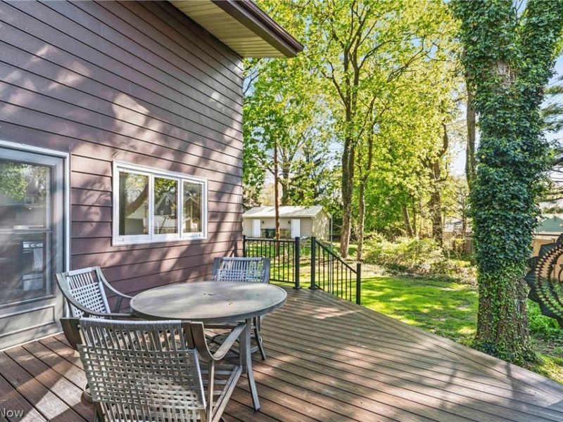 2422 Chestnut Boulevard, Cuyahoga Falls, OH 44223 Photo 39