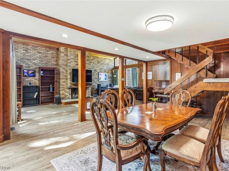 2422 Chestnut Boulevard, Cuyahoga Falls, OH 44223 Photo 9