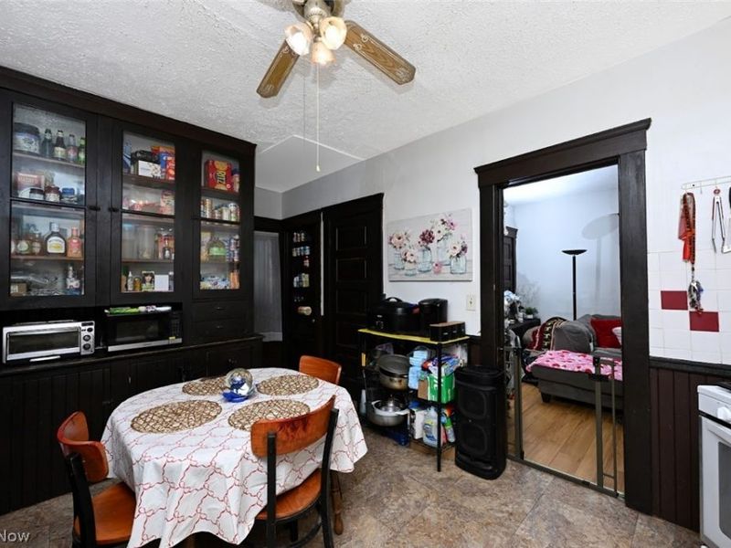 4132 Robert Avenue, Cleveland, OH 44109 Photo 4