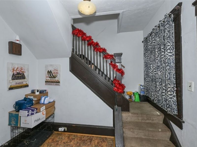 4132 Robert Avenue, Cleveland, OH 44109 Photo 6