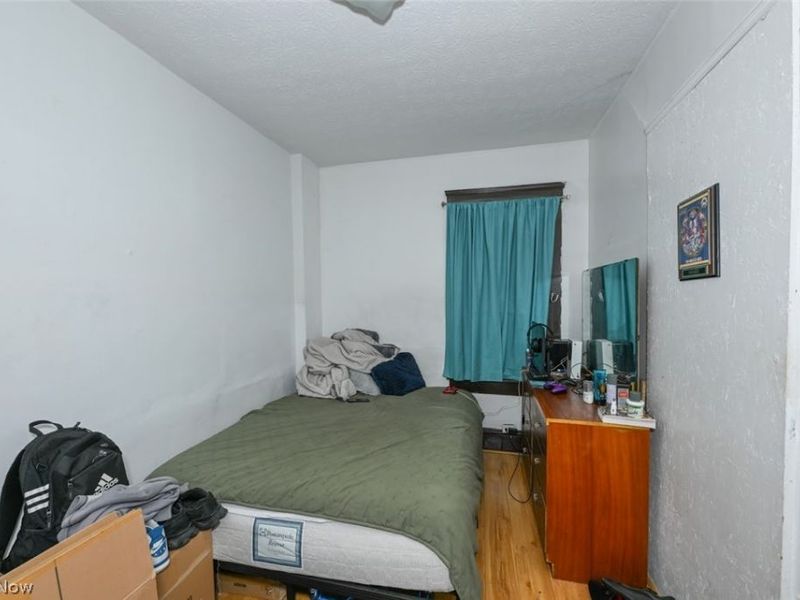 4132 Robert Avenue, Cleveland, OH 44109 Photo 9