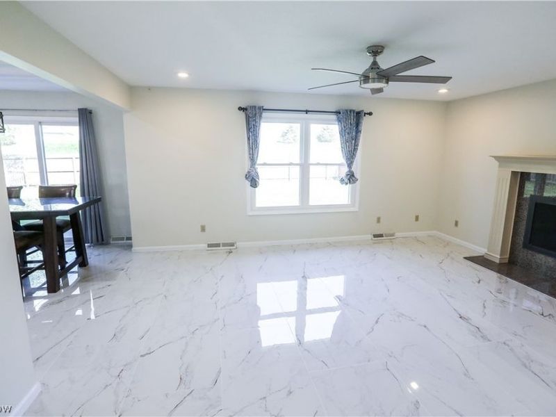 4823 Elizabeth Lane, Brooklyn, OH 44144 Photo 10