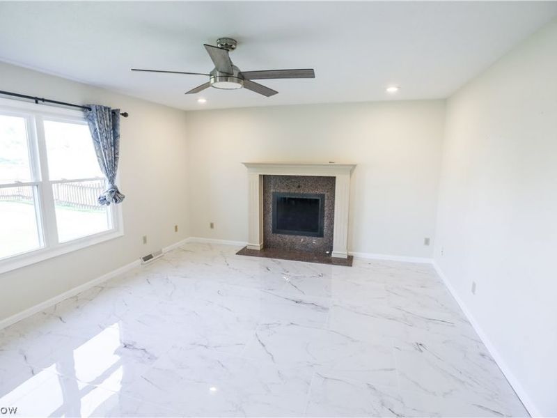 4823 Elizabeth Lane, Brooklyn, OH 44144 Photo 11