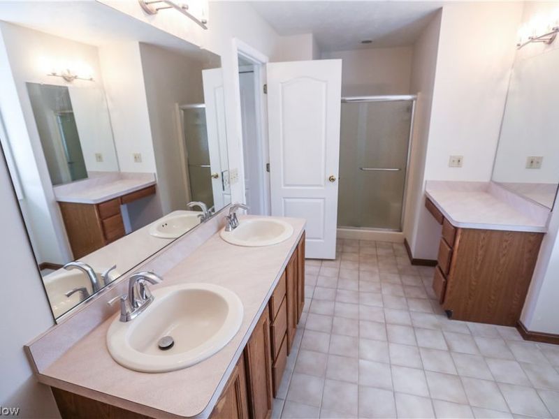 4823 Elizabeth Lane, Brooklyn, OH 44144 Photo 20