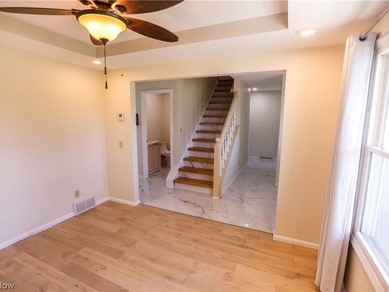 4823 Elizabeth Lane, Brooklyn, OH 44144 Photo 6