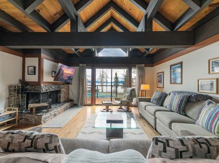 270 North Lake Boulevard, Tahoe City, CA 96145 Photo