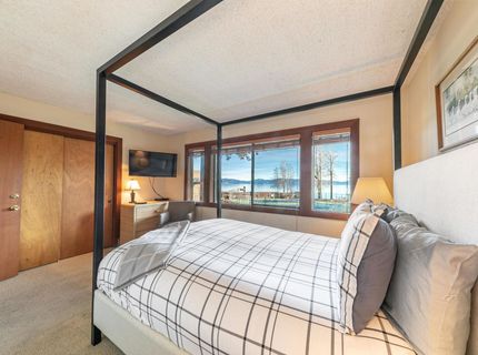 270 North Lake Boulevard, Tahoe City, CA 96145 Photo