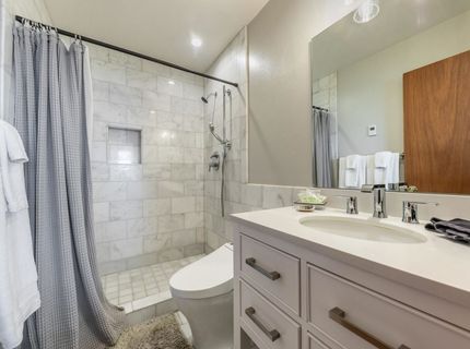 270 North Lake Boulevard, Tahoe City, CA 96145 Photo