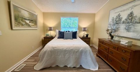 213 Northwood Dr, Folsom, CA 95630 Photo