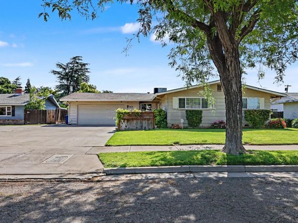 3058 El Capitan, Merced, CA 95340