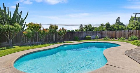 3058 El Capitan, Merced, CA 95340 Photo
