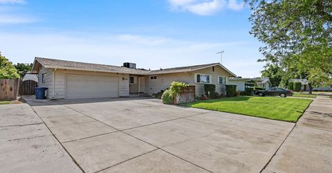 3058 El Capitan, Merced, CA 95340 Photo