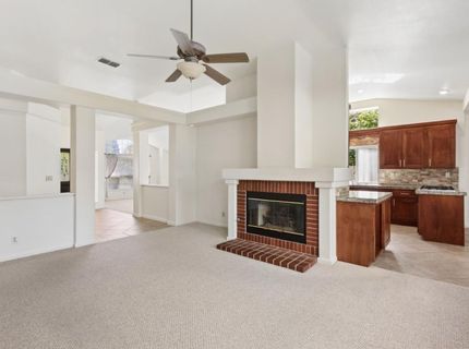 126 Burrill Dr, Folsom, CA 95630 Photo