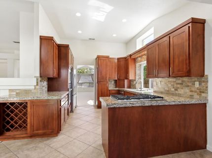 126 Burrill Dr, Folsom, CA 95630 Photo