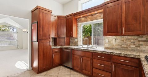 126 Burrill Dr, Folsom, CA 95630 Photo