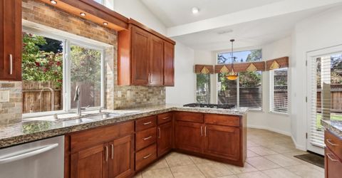 126 Burrill Dr, Folsom, CA 95630 Photo
