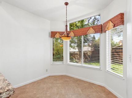 126 Burrill Dr, Folsom, CA 95630 Photo