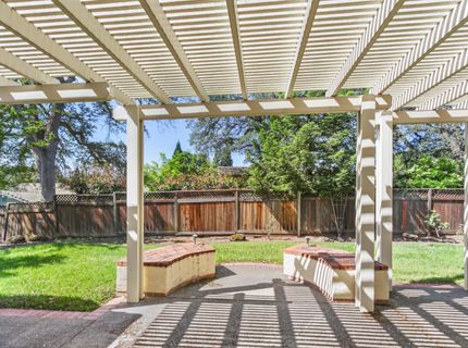 126 Burrill Dr, Folsom, CA 95630 Photo