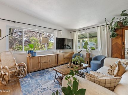 3929 Kings Row, Reno, NV 89503 Photo