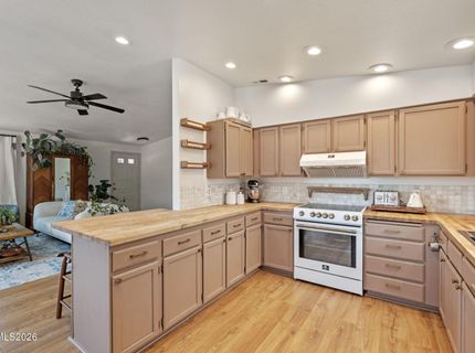 3929 Kings Row, Reno, NV 89503 Photo