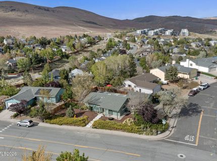 3929 Kings Row, Reno, NV 89503 Photo