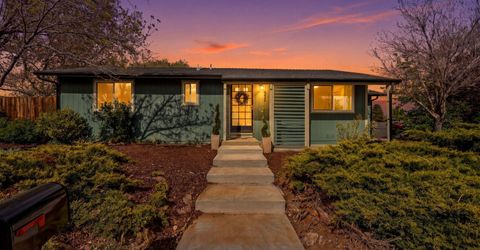 3929 Kings Row, Reno, NV 89503 Photo