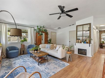 3929 Kings Row, Reno, NV 89503 Photo