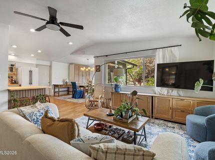 3929 Kings Row, Reno, NV 89503 Photo