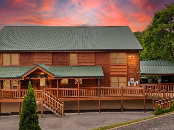 1935 Blackthorn Tr, Sevierville, TN 37876