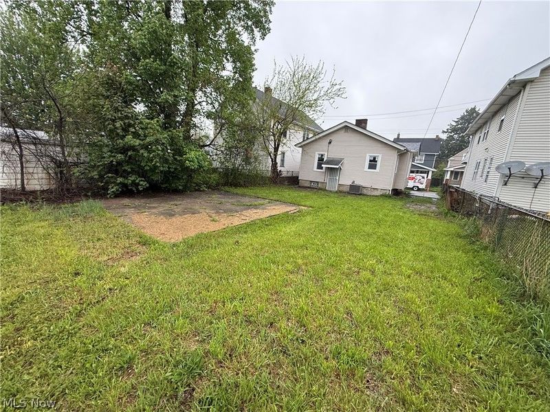4123 Clybourne Avenue, Cleveland, OH 44109 Photo 22
