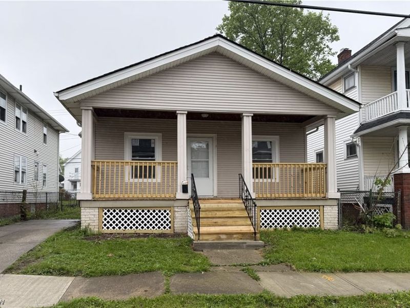 4123 Clybourne Avenue, Cleveland, OH 44109 Photo 25