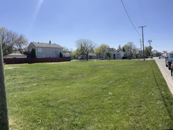 251 E Jackson Street , Joliet, IL 60432