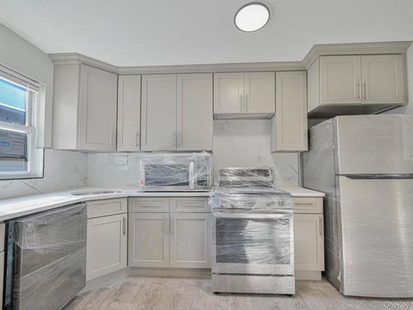 13722 Bedell Street , Springfield Gardens, NY 11413