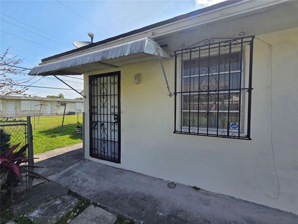 11035 SW 56th St, Unit B, Miami, FL 33165