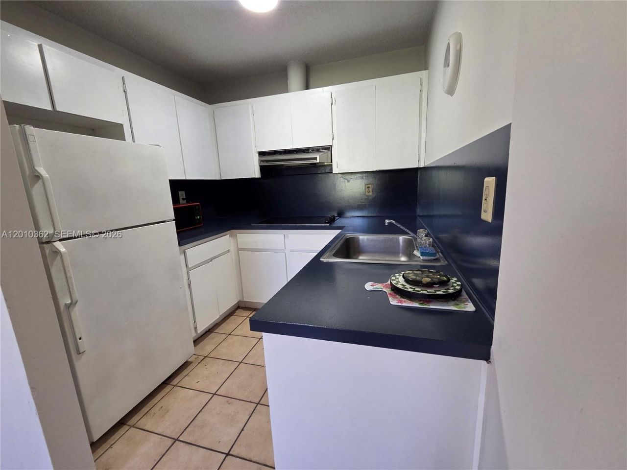 11035 SW 56th St, Unit B, Miami, FL 33165 Photo