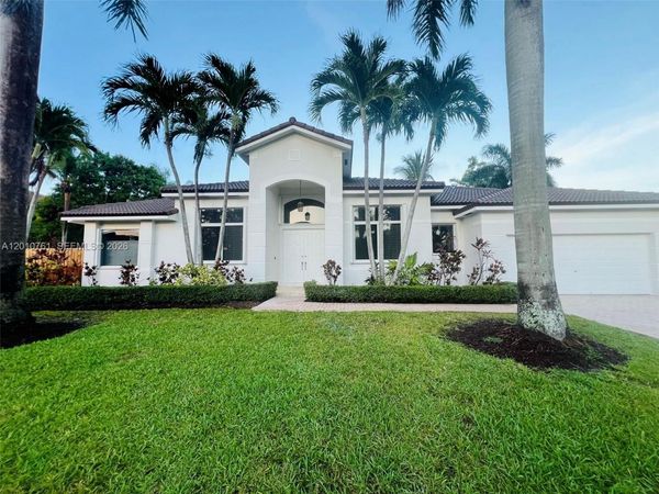 13651 SW 84th Ct , Palmetto Bay, FL 33158